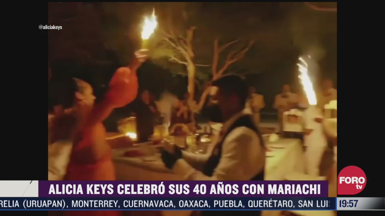 alicia keys celebra sus 40 anos con mariachis