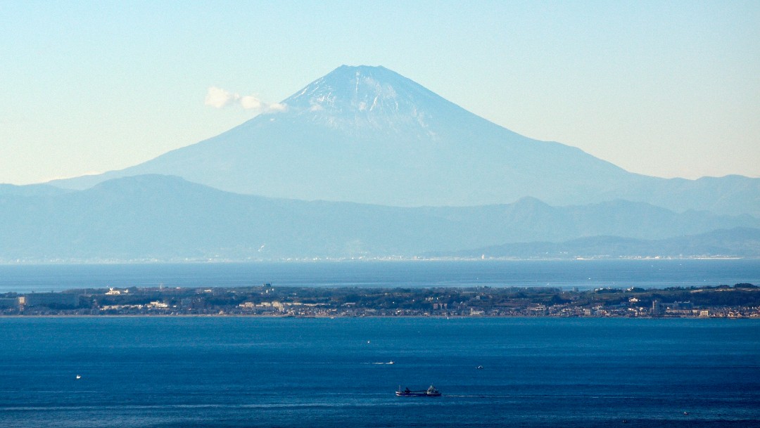 Escasez de nieve en el monte Fuji preocupa a Japón