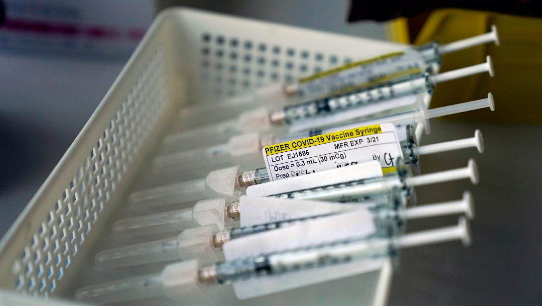 La CE contrata 300 millones de dosis más de la vacuna de Pfizer-BioNTech