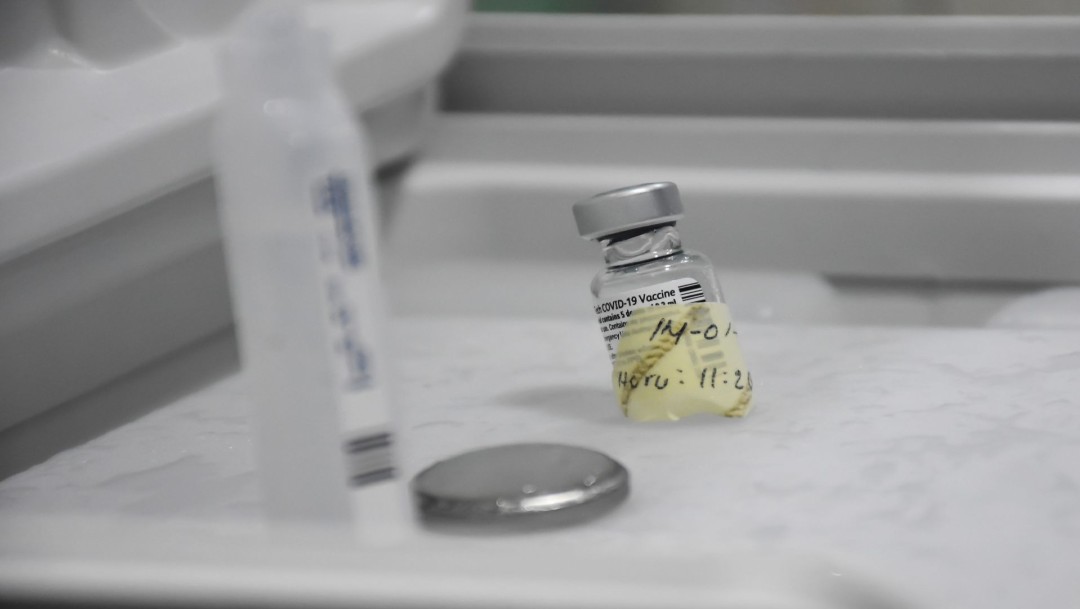 México recibirá un millón de dosis de vacuna de AstraZeneca desde Argentina: López-Gatell