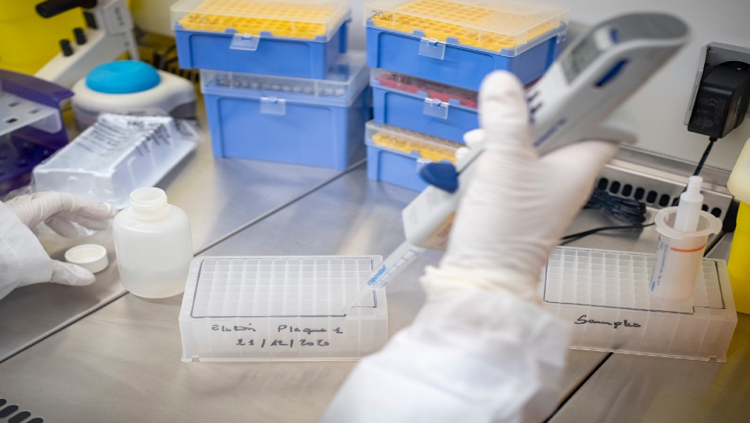 Moderna trabaja en vacunas contra gripe, VIH y virus Nipah