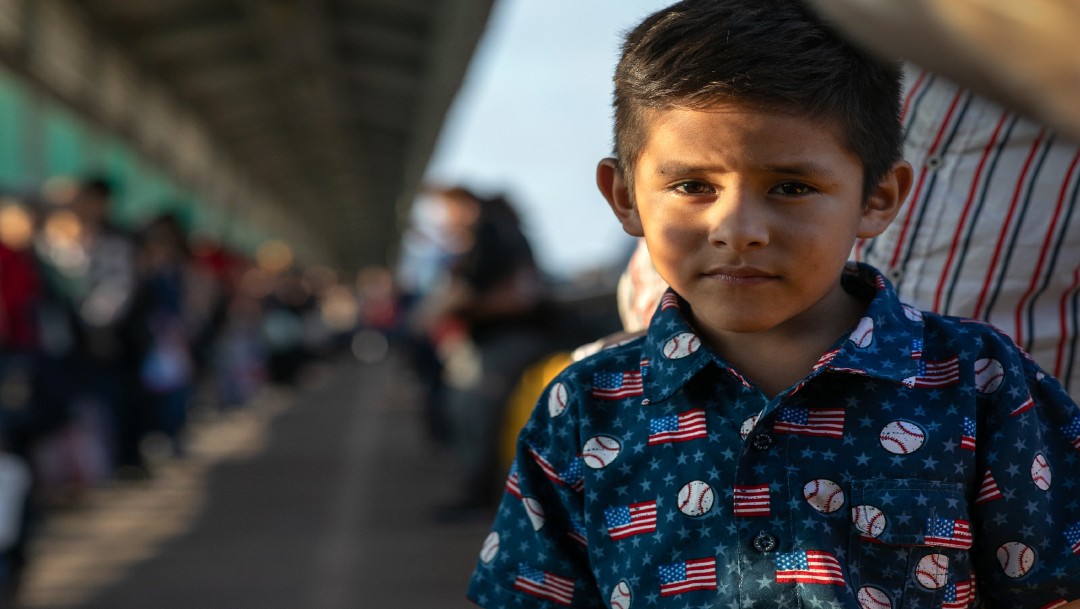 Pediatras denuncian trato a menores migrantes en EEUU 