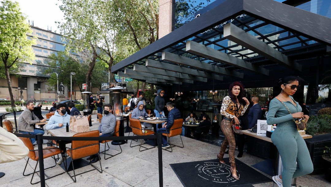Restaurante en la Ciudad de México operarán al aire libre.