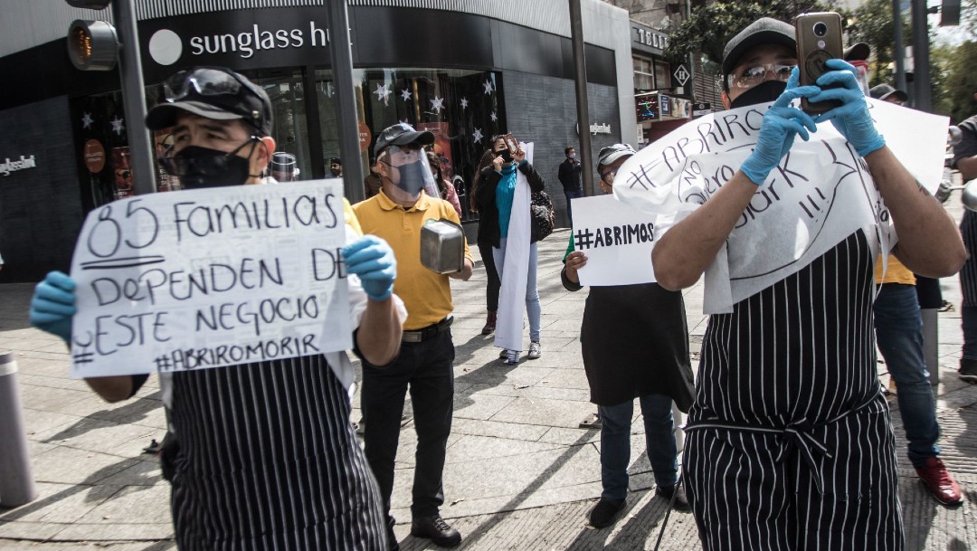 Restauranteros protestan por cierre