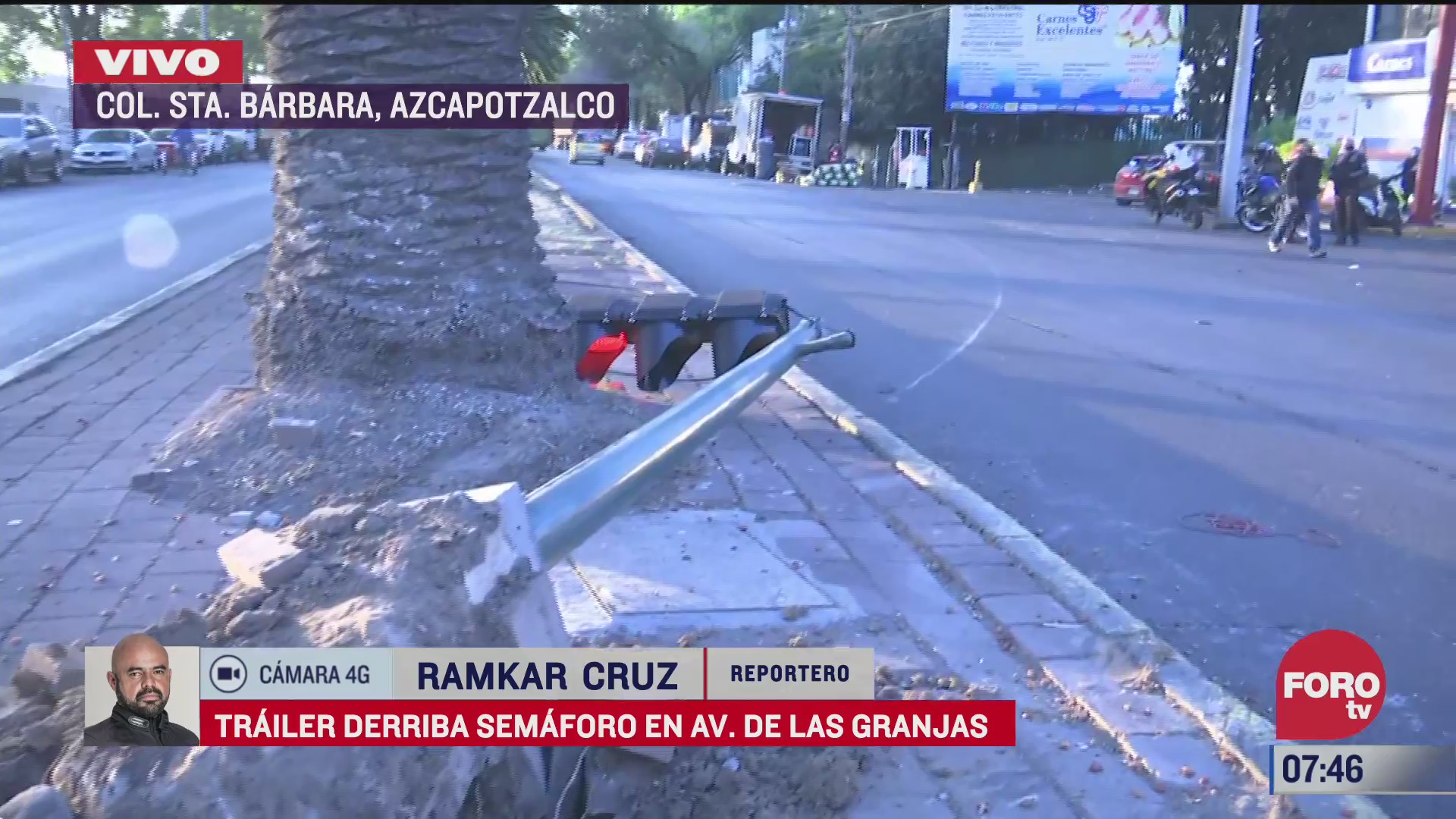 trailer derriba semaforo en calles de la alcaldia azcapotzalco cdmx