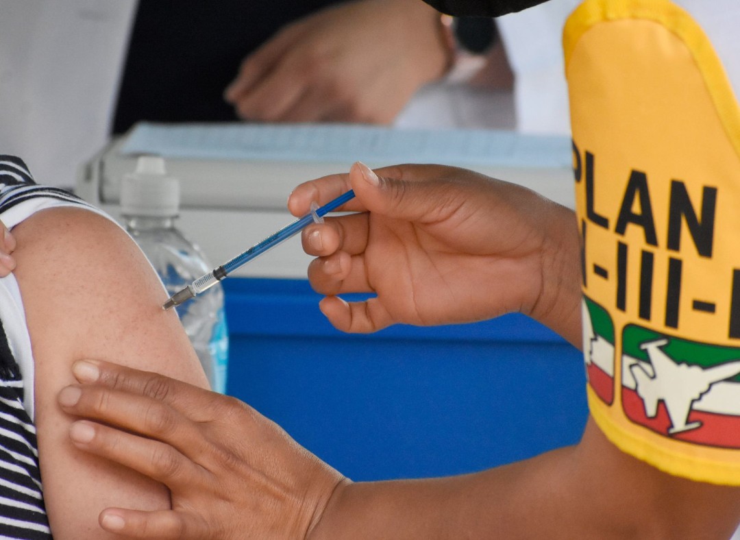 Campeche-este-fin-de-semana-inicia-vacunación-para-maestros