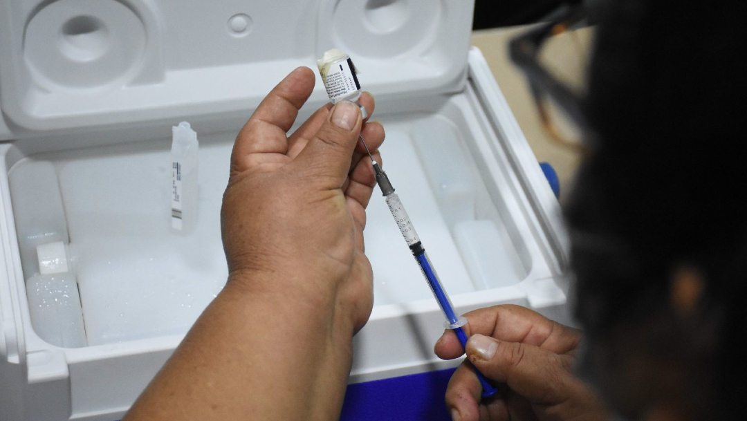 Aplicación de vacuna contra COVID-19 en el estado de Campeche