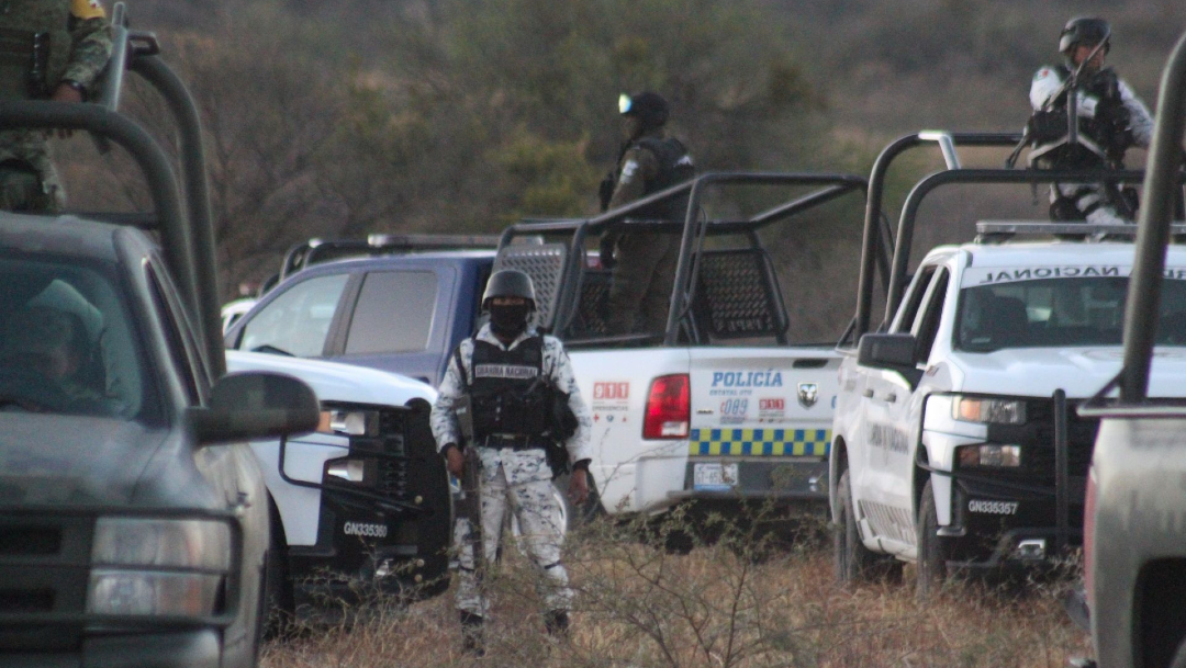 Operativo de la Policía Municipal y la Guardia Nacional tras localizar fosas clandestinas en la comunidad de El Sauz de Villaseñor, Guanajuato.