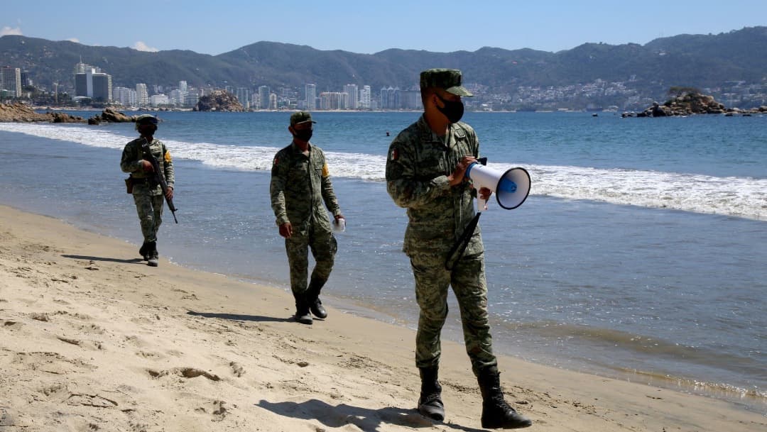 Guerrero implementa operativos en playas para evitar aglomeraciones