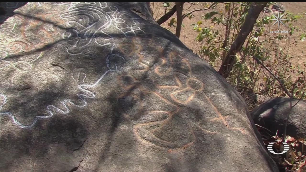 hallan en manzanillo colima petroglifo con elementos de fertilidad