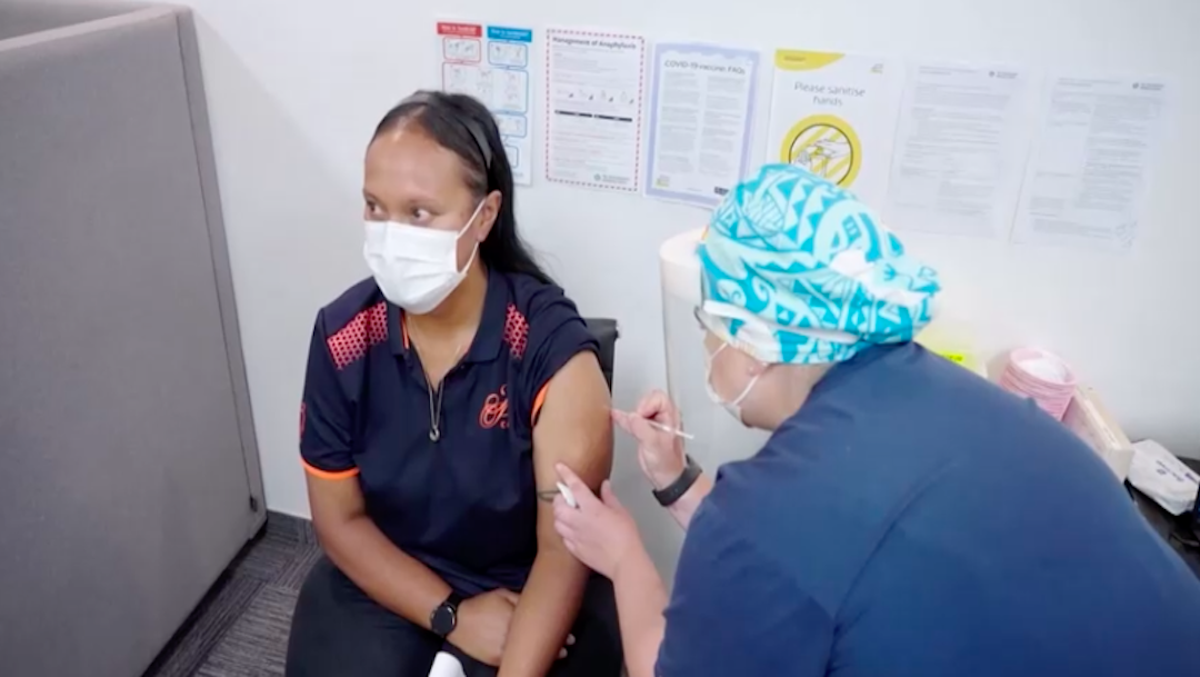 Nueva Zelanda comienza su campaña de vacunación contra COVID-19