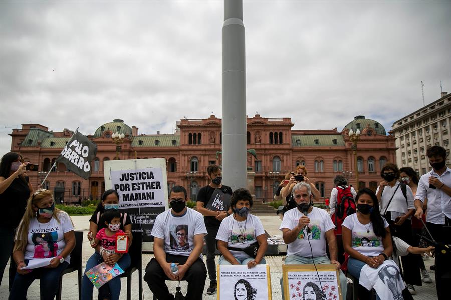 Protestan-en-Argentina-hoy-contra-el-feminicidio