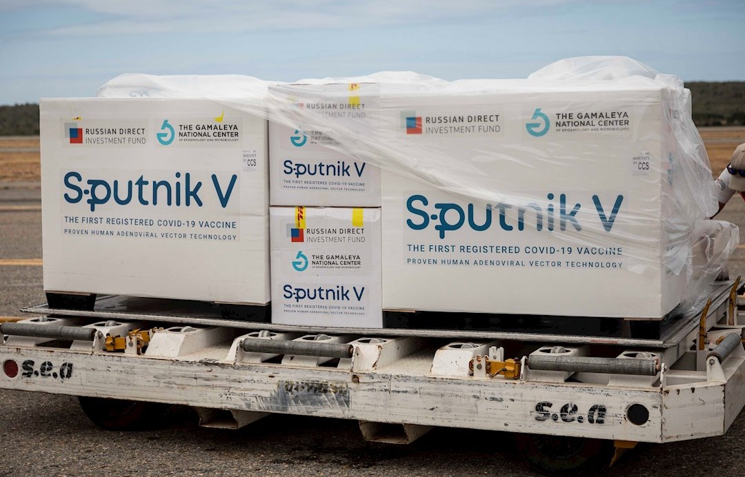 Venezuela recibe primer cargamento de vacuna Sputnik V