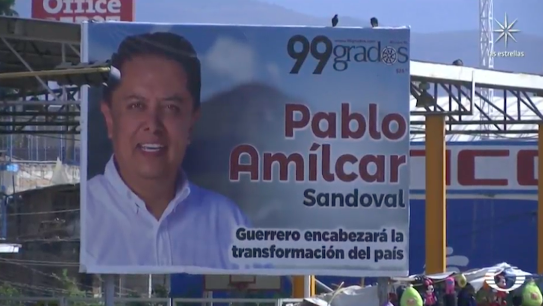 Superdelegado en Guerrero aprovecha su posición para promoverse en la política