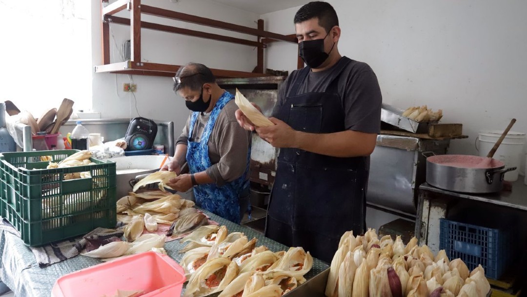 Venta de tamales por Día de la Candelaria en CDMX, afectada por la pandemia