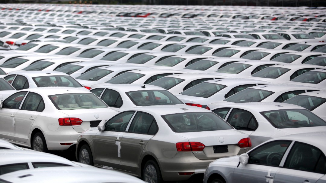 Volkswagen México y GM detendrán producción de modelos por escasez de gas natural