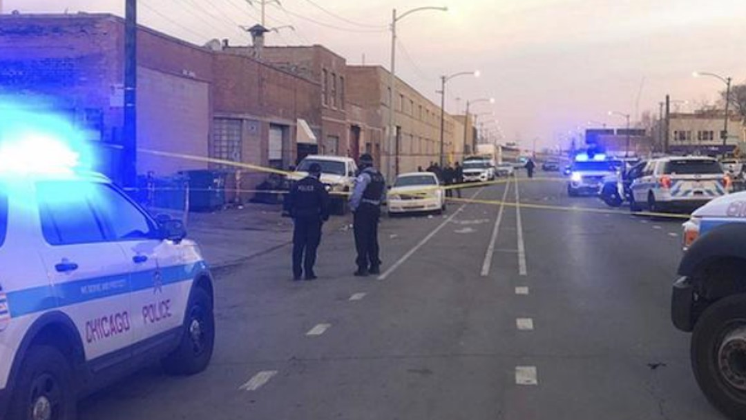 Una fiesta en Chicago terminó con un saldo mortal tras una balacera (Twitter: @PaperChaserBlog)