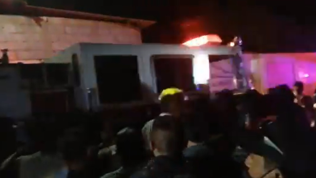 pobladores de Zinacatepec recibieron a golpes a bomberos del municipio de Ajalpan