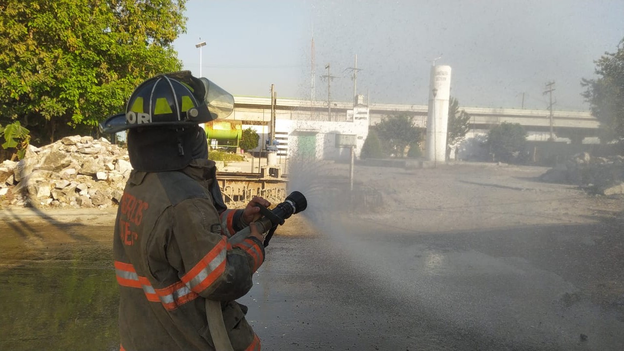 Se registra fuga de combustible en planta de Conagua en Ecatepec