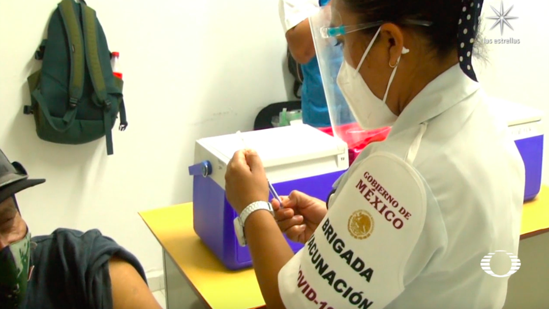 Más de tres horas tarda trasladar vacunas contra COVID a comunidades apartadas de Yucatán