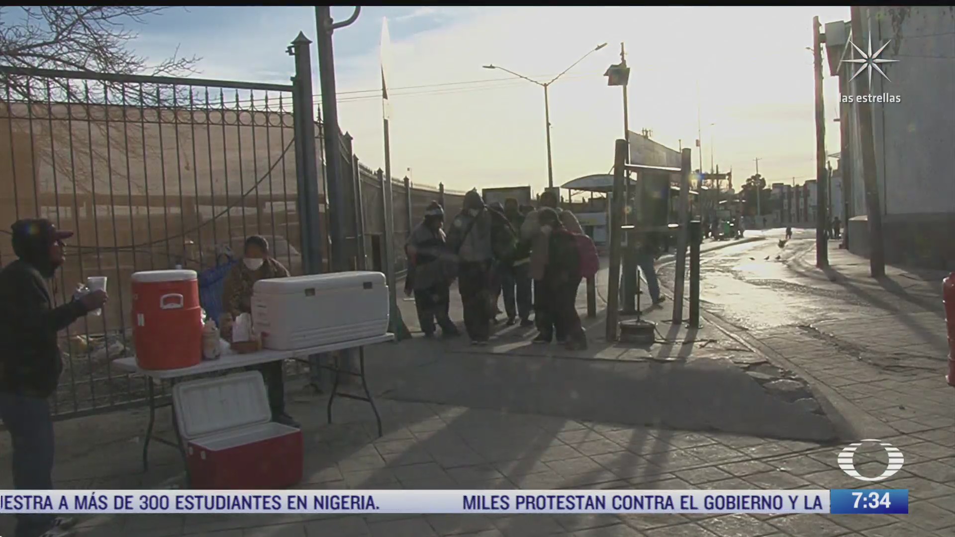 migrantes cruzan a eeuu desde mexico para solicitar asilo
