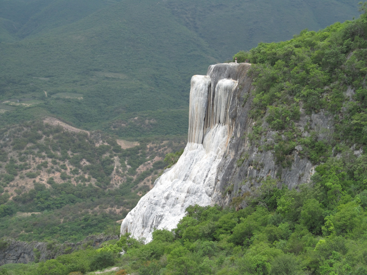 Hierve el Agua, cascadas, Oaxaca, turismo