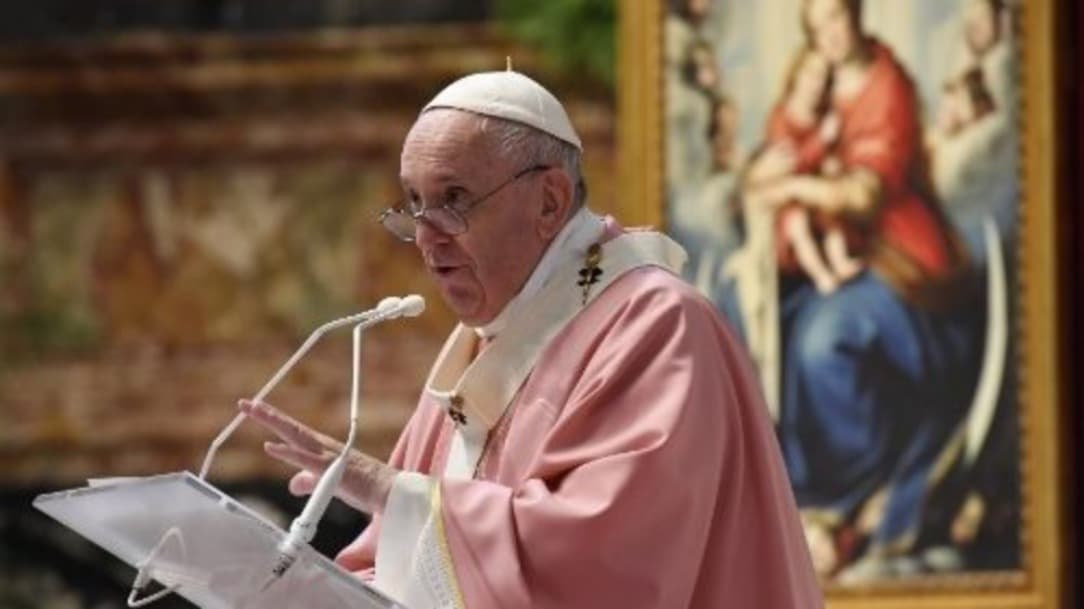 Papa Francisco pide la paz en Siria tras 10 años de conflictos