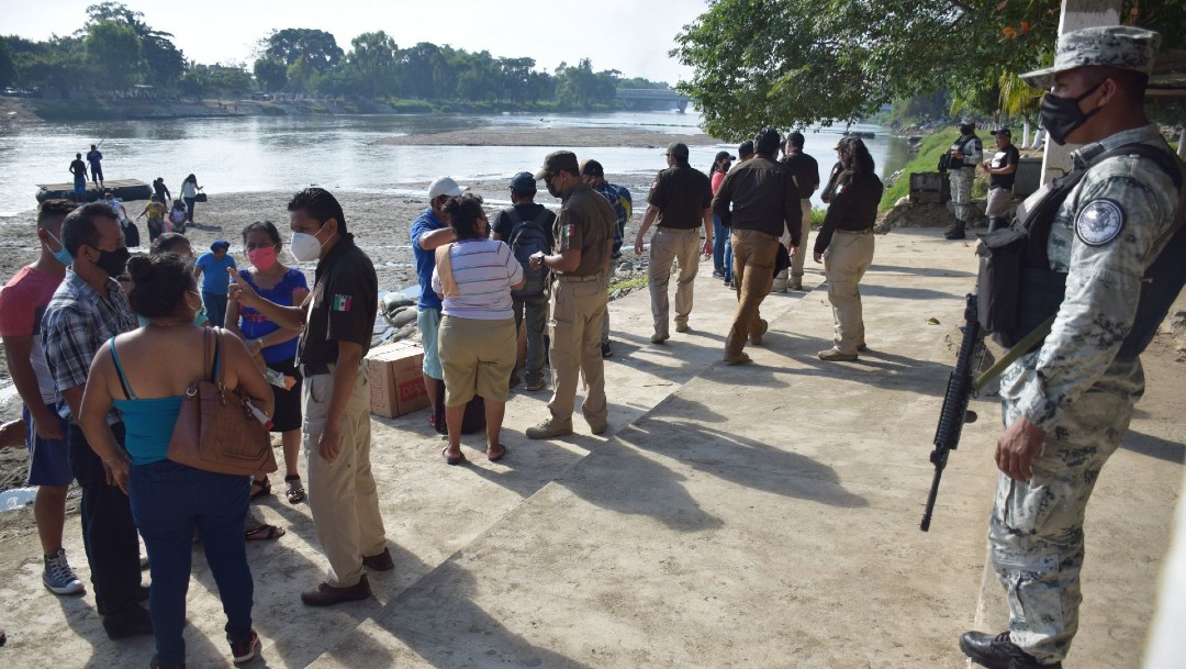 Reducen 70% cruce ilegal por río Suchiate, en Chiapas; autoridades piden usar puente