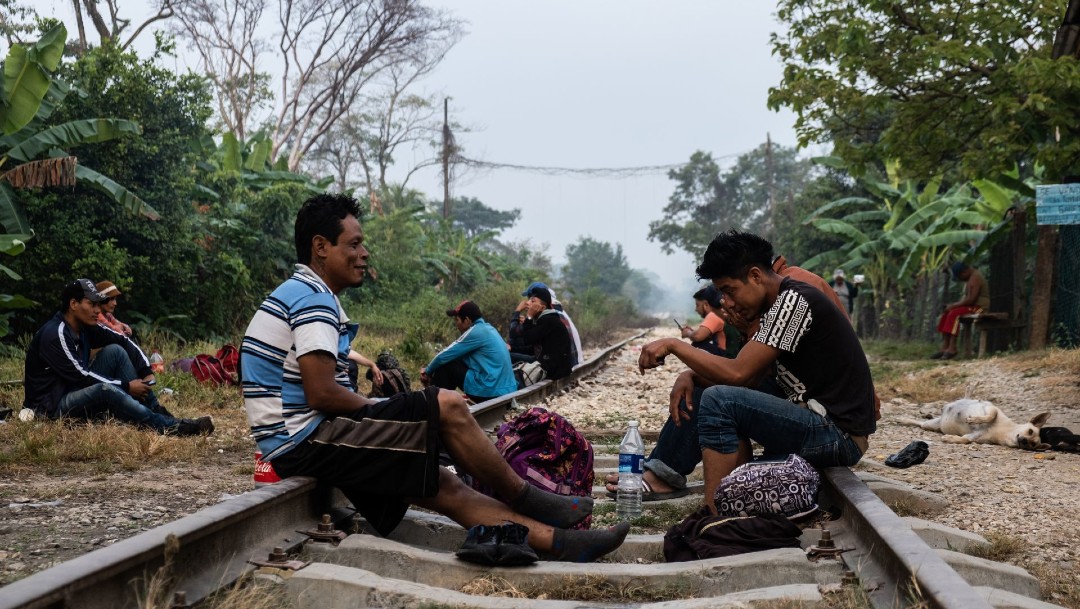 Rescatan a 87 migrantes centroamericanos en un domicilio de Amozoc, Puebla