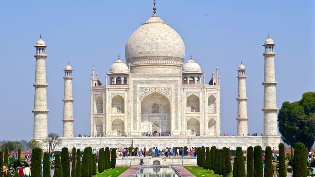 Taj Mahal es evacuado por falsa alarma de bomba