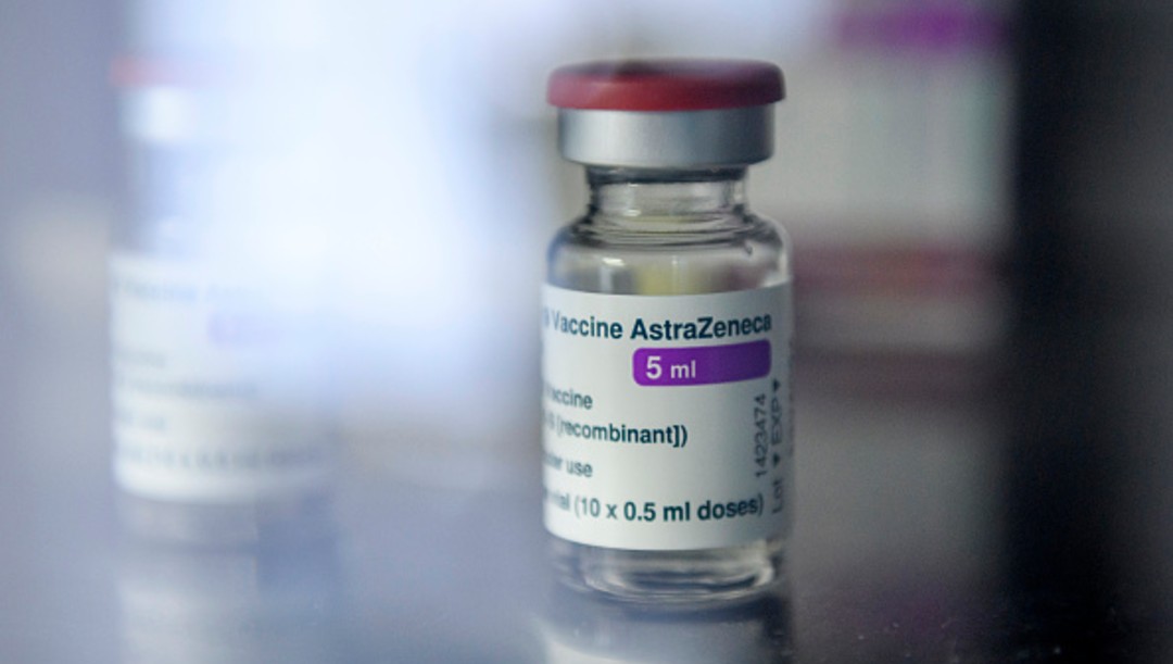 España e Italia aplicarán vacuna anticovid de AstraZeneca solo a mayores de 60 años