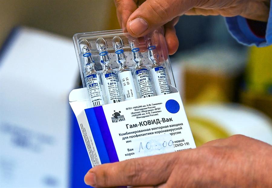Rusia-asegura-que-sus-vacunas-funcionan-contra-variantes