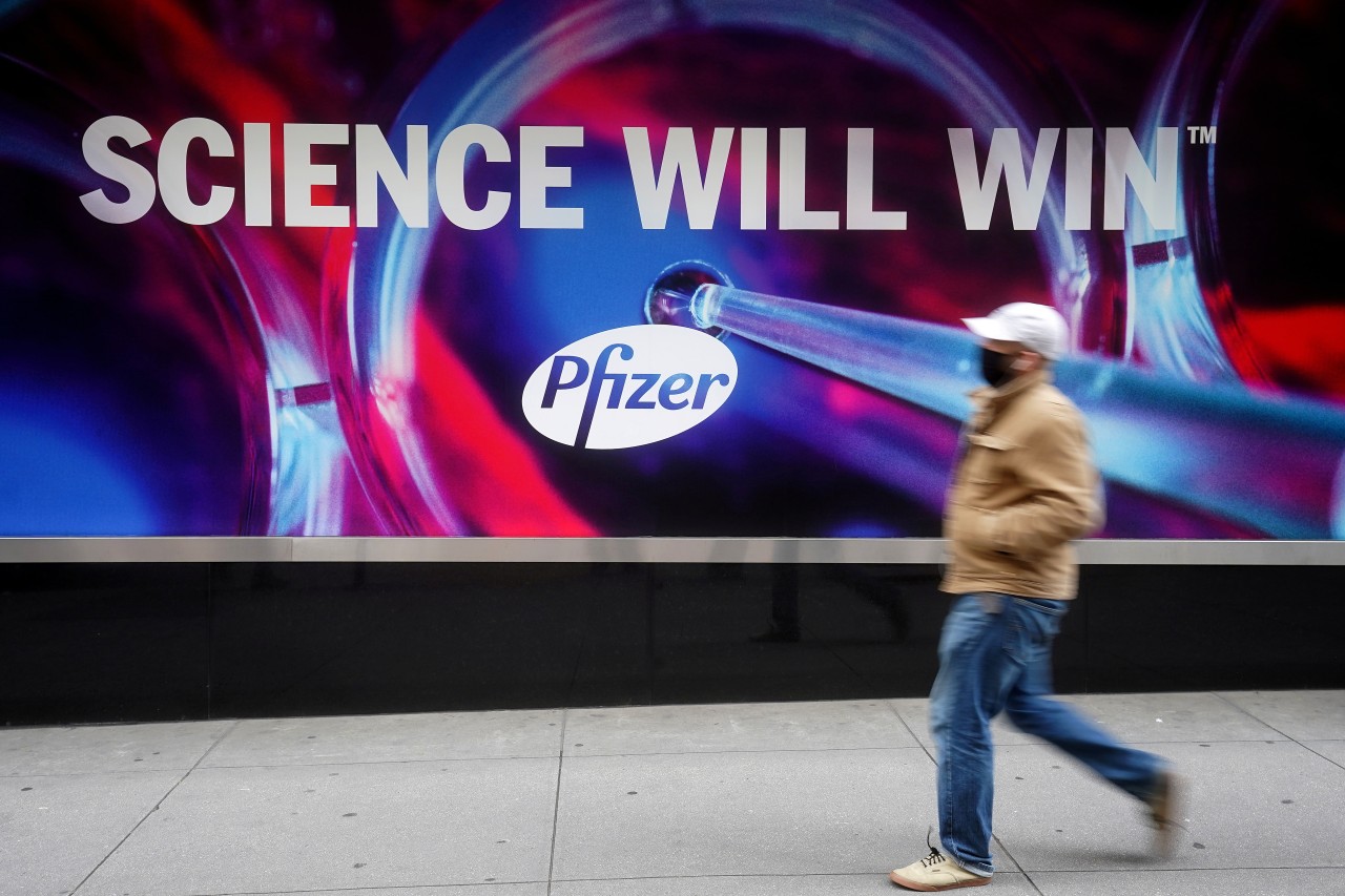 Píldora de Pfizer contra COVID-19 podría estar lista en 2021