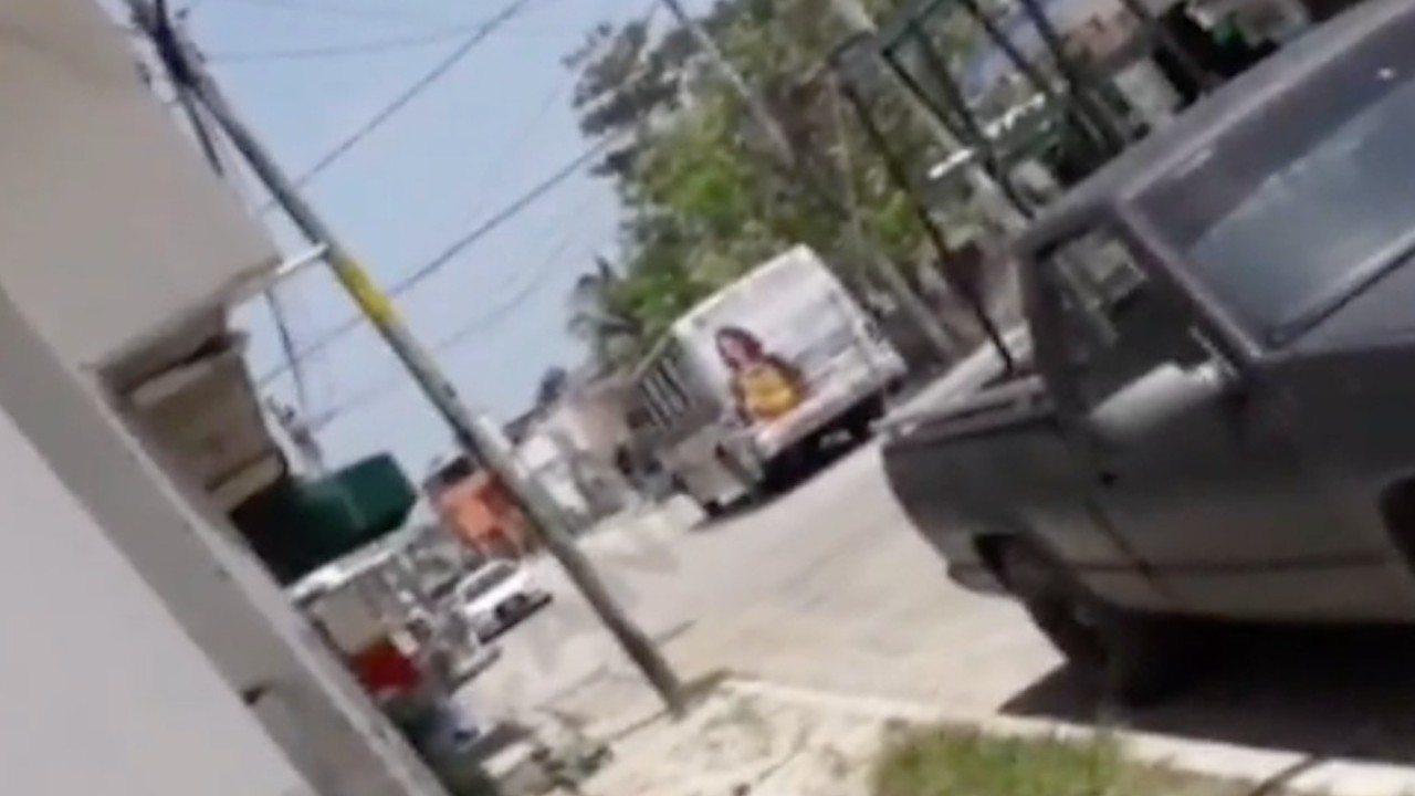 Balacera en calles de Cancún (FOROtv)