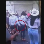 candidato de morena toca gluteo a mujer en zacatecas