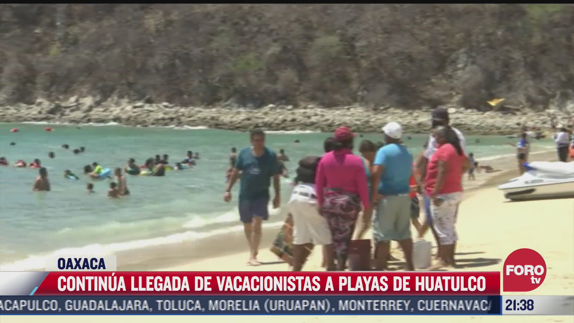 miles de turistas en playas de oaxaca sin medidas sanitarias