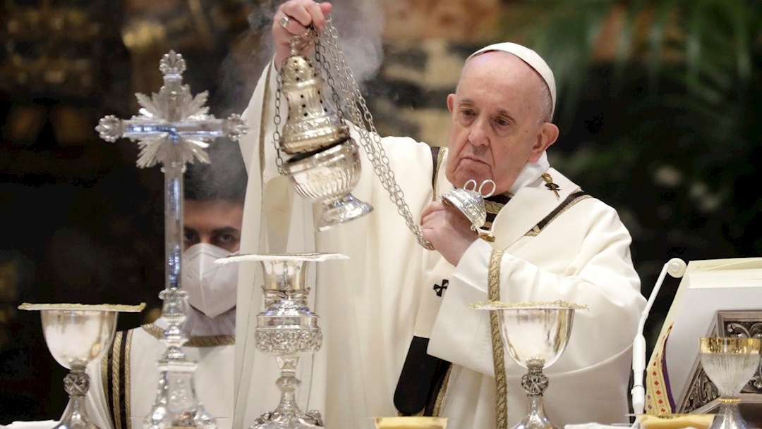 El papa Francisco inició este jueves los ritos de la Semana Santa con una misa matinal en la basílica de San Pedro del Vaticano