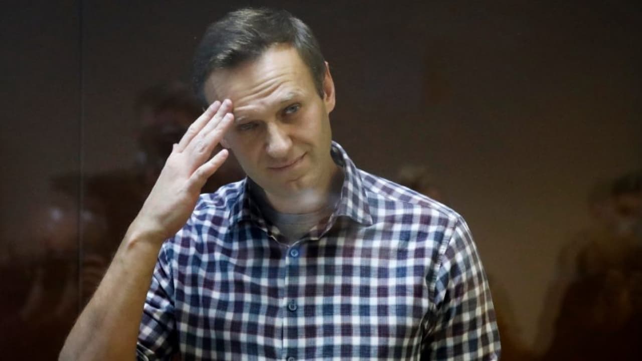 Rusia suspende actividades de organizaciones vinculadas a Navalny
