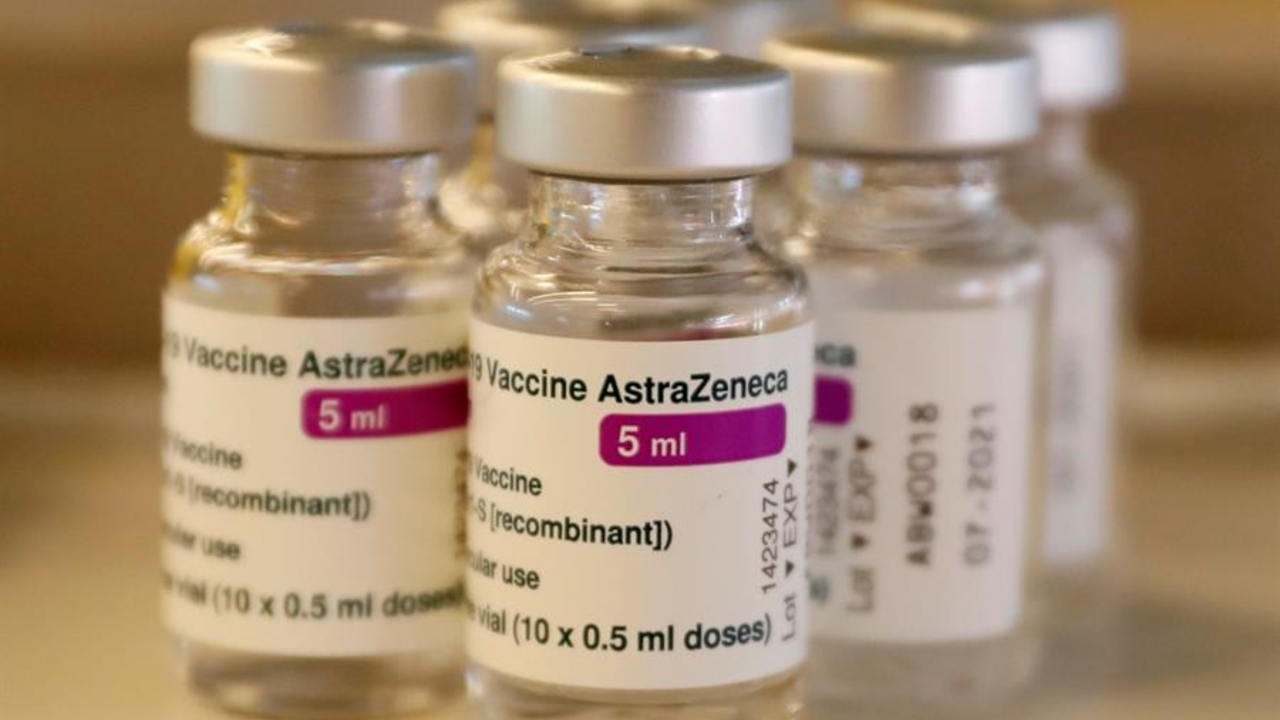 OMS pide a gobiernos y farmacéuticas donar vacunas COVID-19 ‘en días, no en meses’