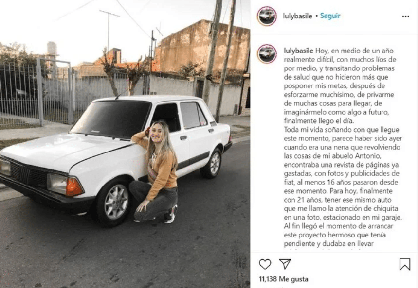 Joven argentina compró el auto de sus sueños y recibe burlas