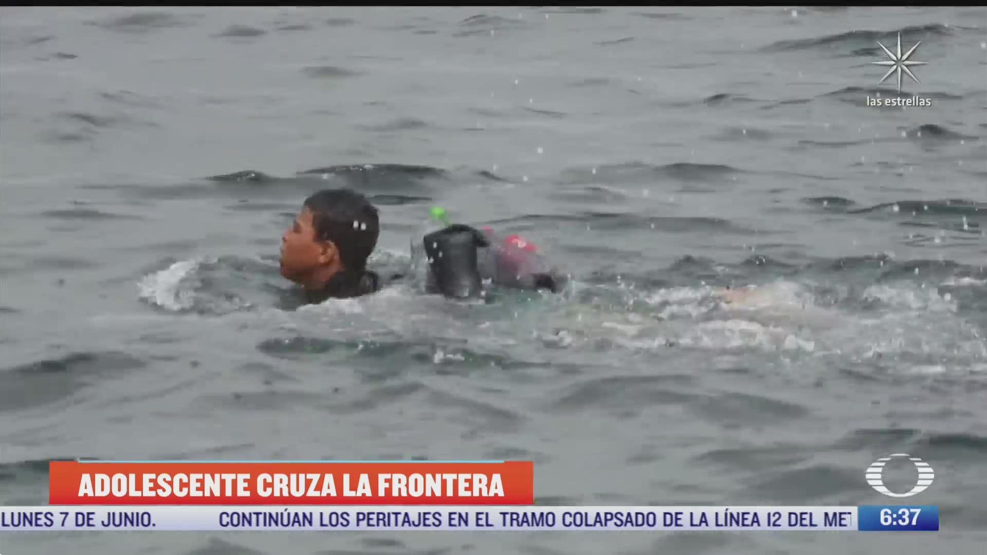 adolescente migrante llega nadando a las costas de ceuta espana