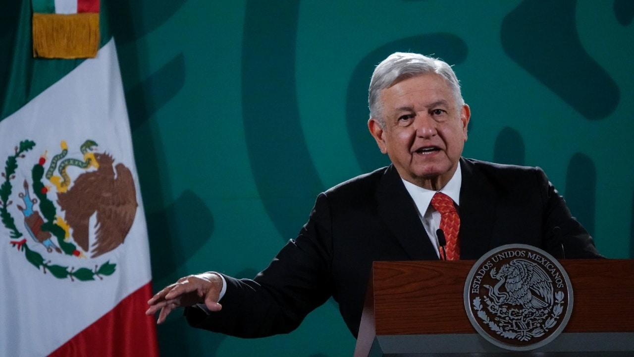 El presidente de México, Andrés Manuel López Obrador, durante su conferencia matutina en Palacio Nacional.