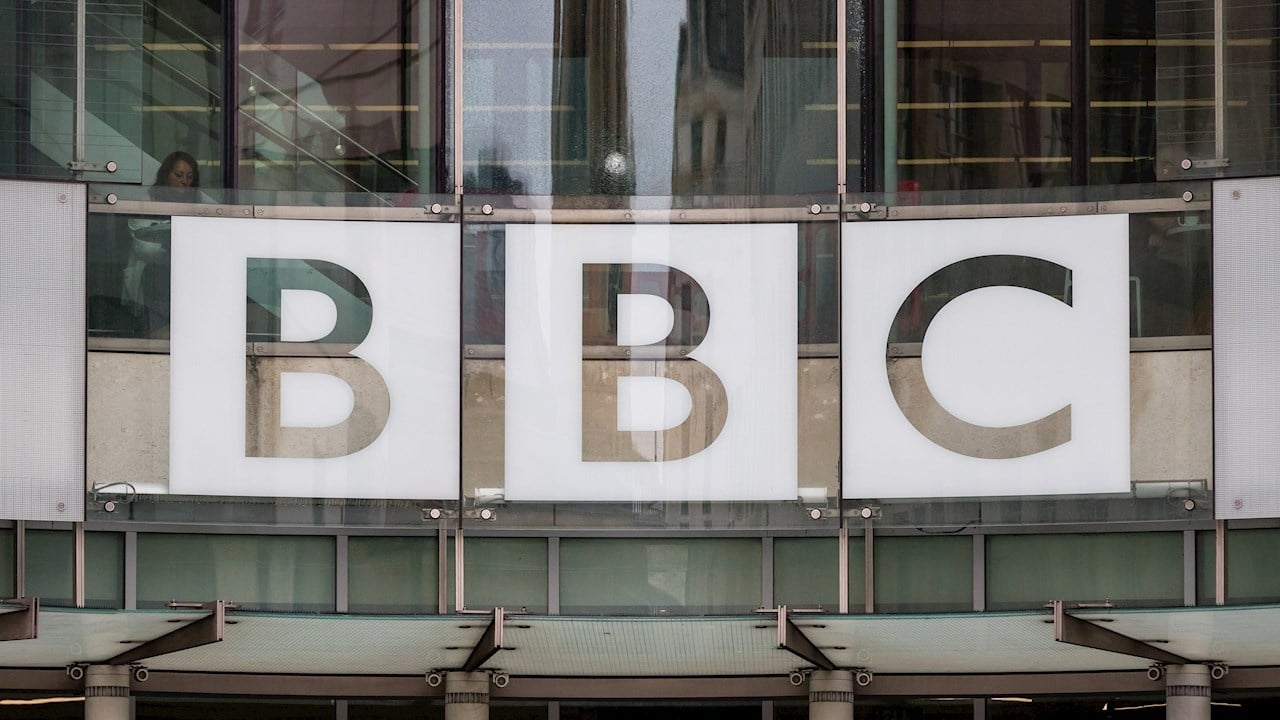 Reino Unido permitirá a la BBC efectuar cambios tras informe sobre la princesa Diana