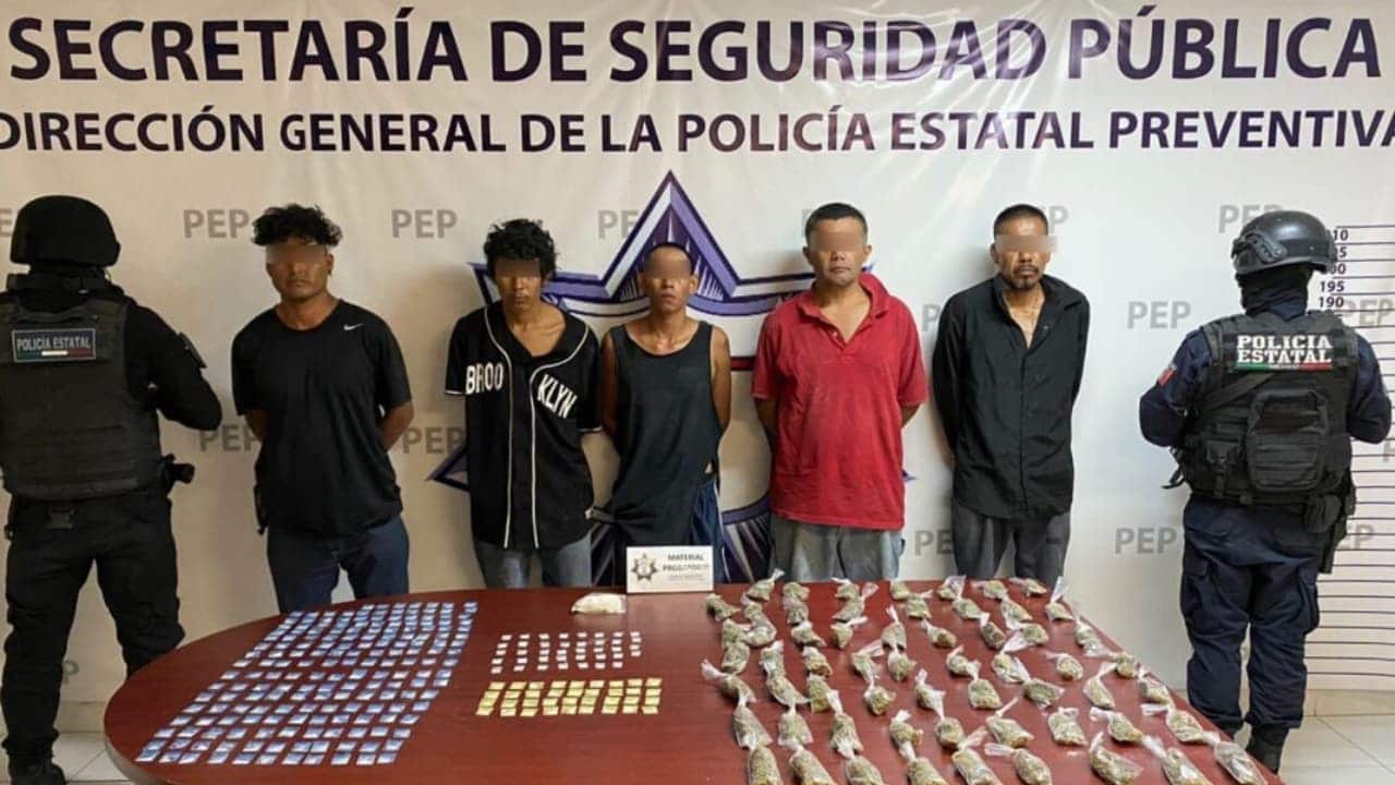 Detienen a seis miembros de "Los Rojos" en Atlixco, Puebla