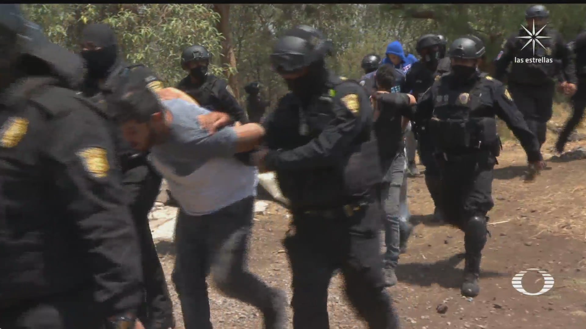 enfrentamiento entre policias e invasores de predio en tlalpan culmina en detenciones