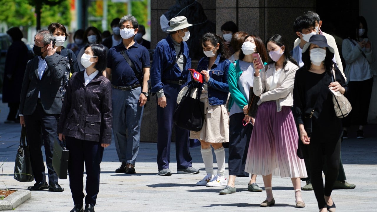 Extenderán emergencia por COVID en Tokio hasta fin de mayo