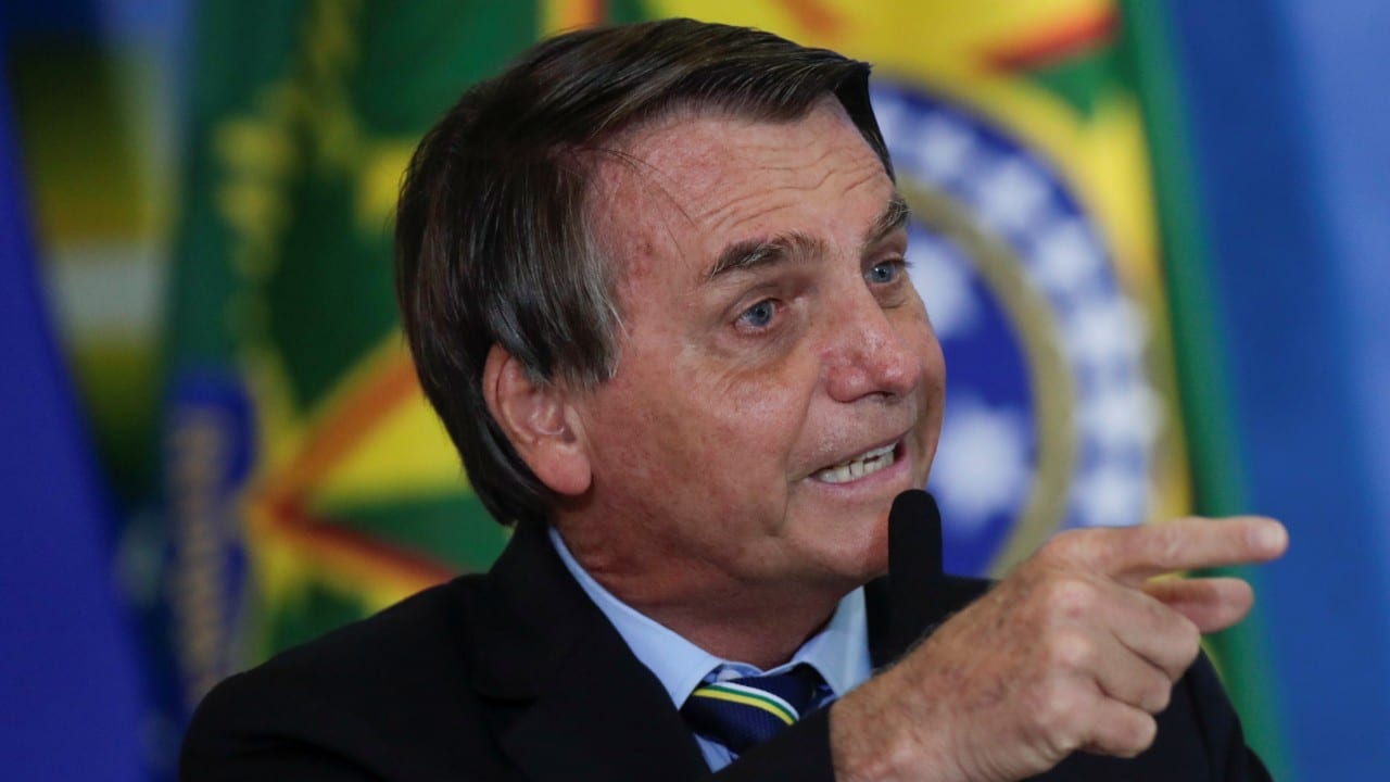 Bolsonaro-califica-a-Lula-da-Silva-como-delincuente