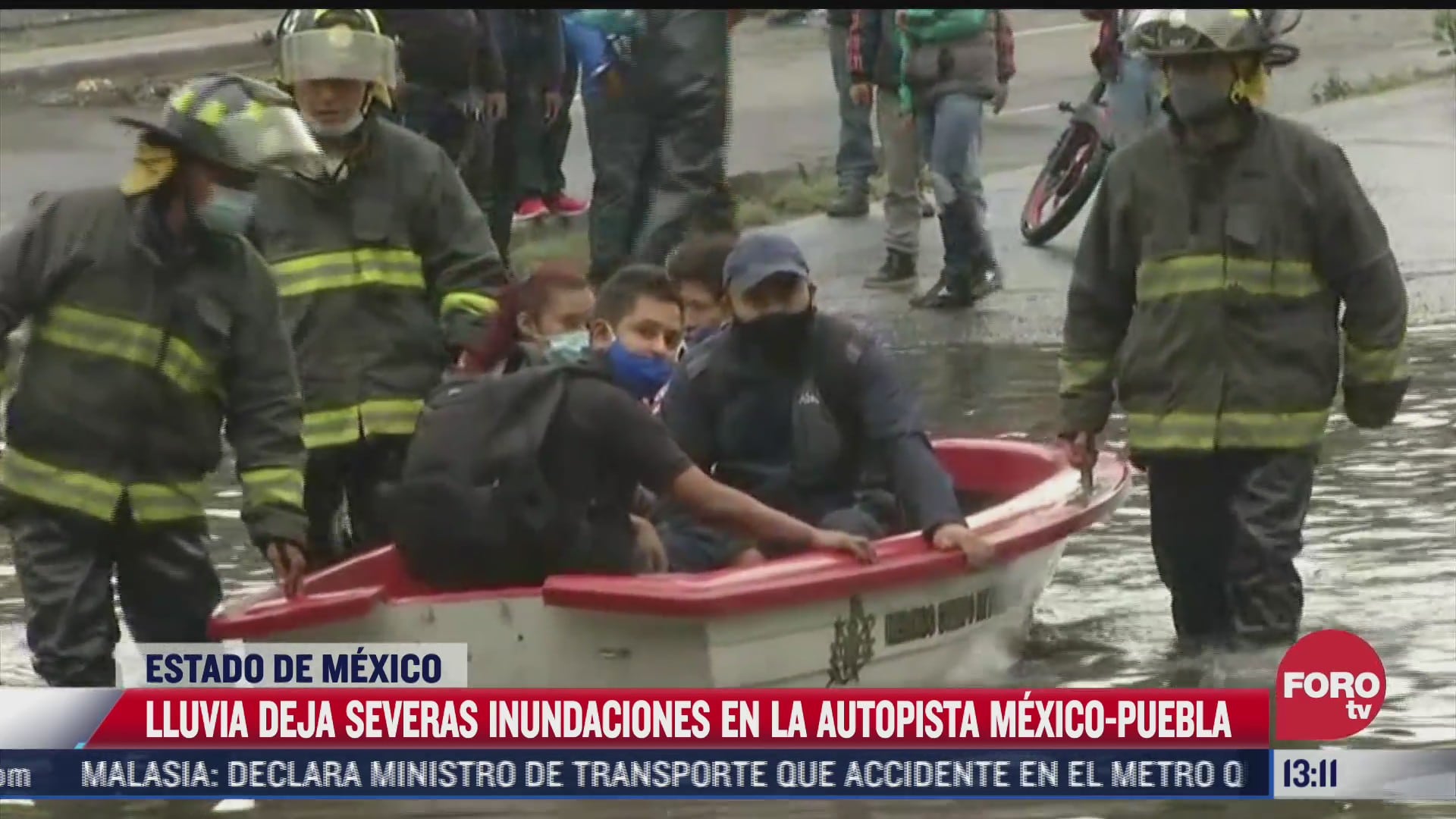 lluvia deja severas inundaciones en la autopista mexico puebla
