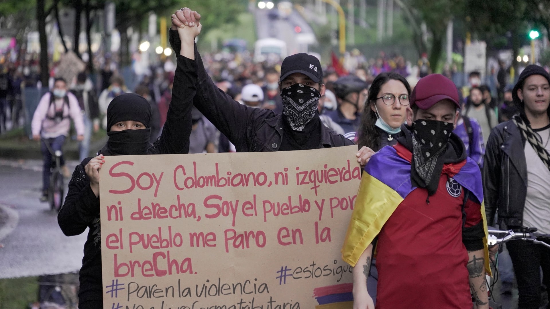 Presidente de Colombia reconoce las exigencias de los manifestantes tras 13 días de protestas
