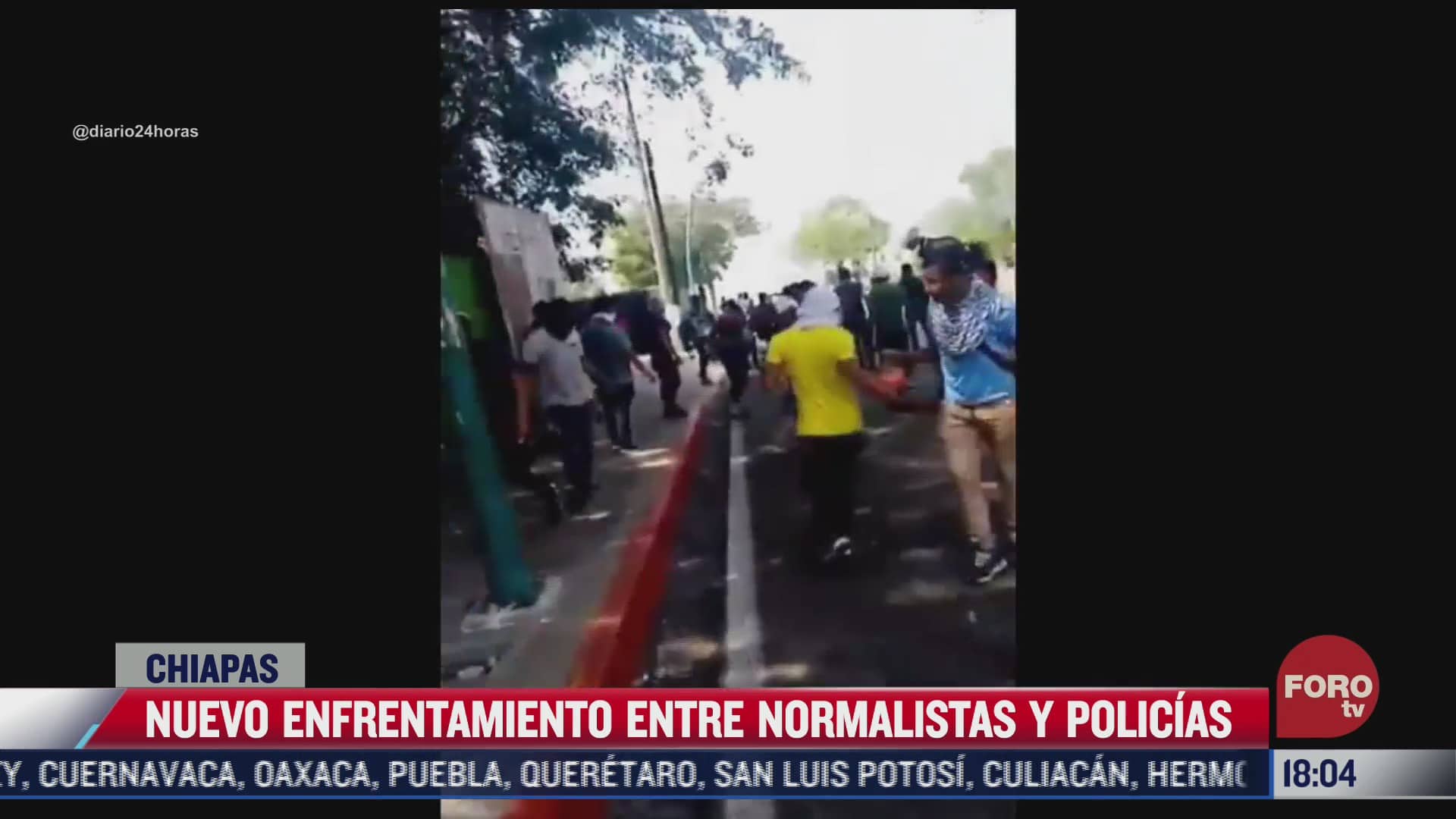 se registra nuevo enfrentamiento entre normalistas y policias en chiapas